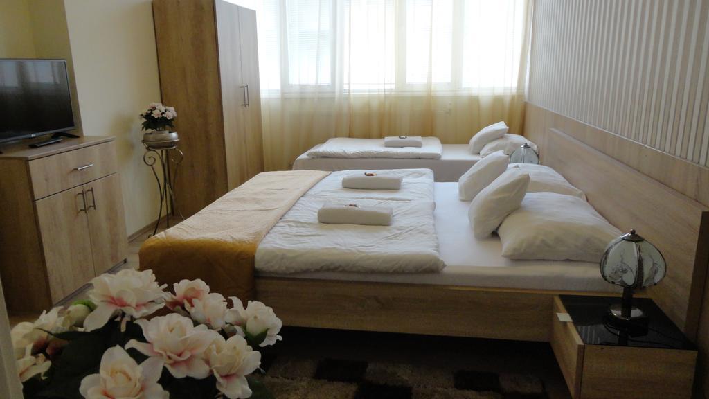 Hotel Centrum Сегед Екстер'єр фото