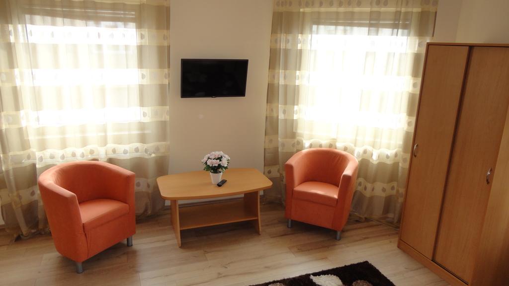 Hotel Centrum Сегед Екстер'єр фото