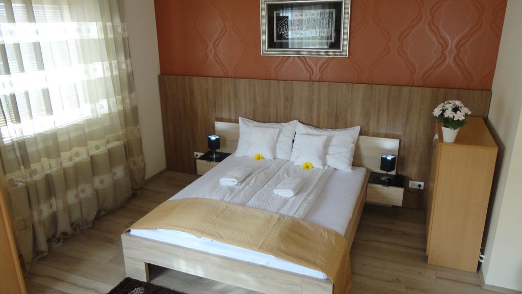 Hotel Centrum Сегед Екстер'єр фото
