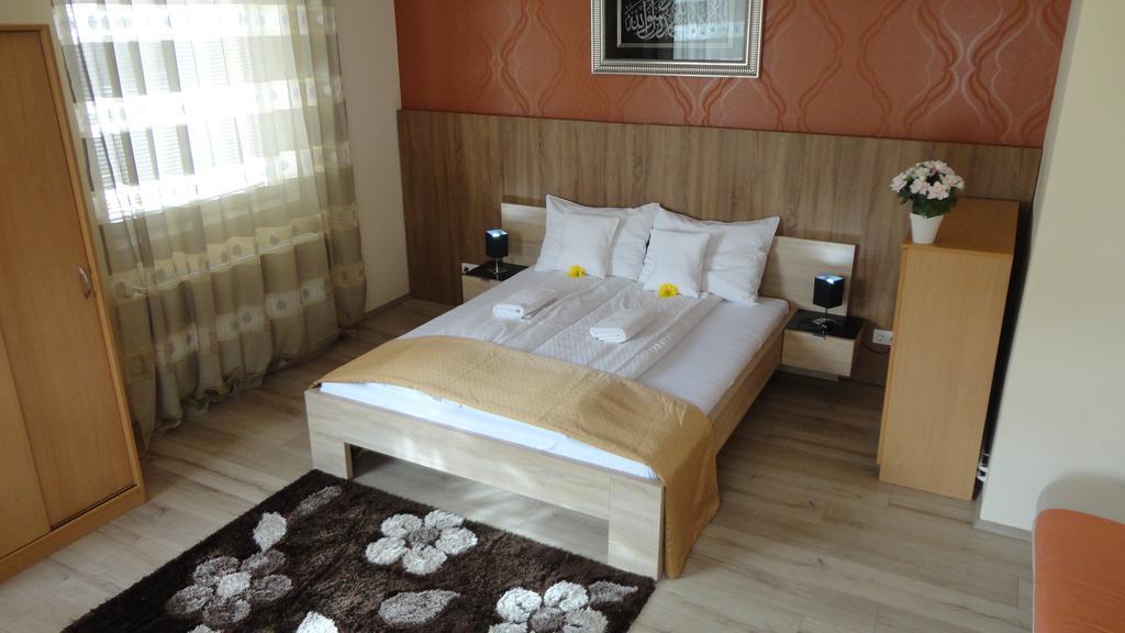 Hotel Centrum Сегед Екстер'єр фото